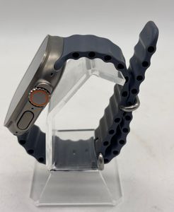 Б/в Смарт-годинник Apple watch ultra gps + cellular 49mm titanium case 01-200814577