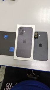 Б/в Мобільний телефон Apple iphone 16 256gb 01-200820239