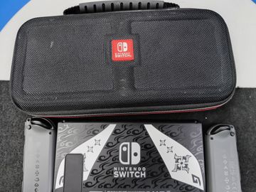 Б/в Ігрова приставка Nintendo switch 01-200828402