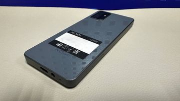 Б/в Мобільний телефон Nomi i2860 18-000093538