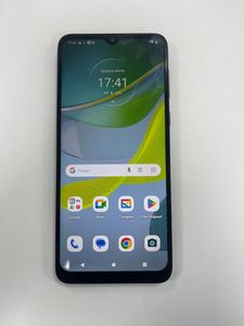 Б/в Мобільний телефон Motorola moto e13 8/128gb xt2345-3 01-200838867