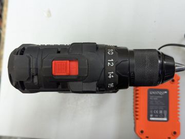 Б/в Шурупокрут Dnipro-M cd-200bc ultra 1акб 6ah зп 01-200847660