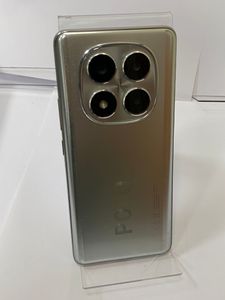 Б/в Мобільний телефон Poco x7 8/256gb 01-200856406