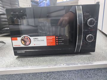 Б/в Мікрохвильова піч Toshiba mw-mg-20p 01-200866327