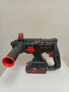 Б/в Перфоратор акумуляторний Dnipro M dhr-201bc compact 1акб/без зп 01-200870355