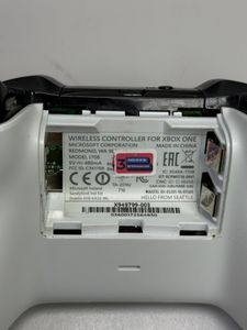 Б/в Ігровий джойстик Microsoft xbox wireless controller 1708 01-200876757