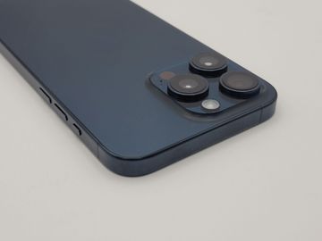 Б/в Мобільний телефон Apple iphone 15 pro max 256gb esim 01-200884058