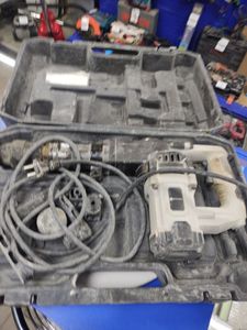 Б/у Отбойный молоток Елпром эмо-2250 max 01-200885985