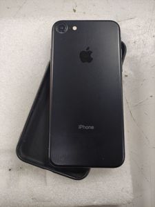 Б/в Мобільний телефон Apple iphone 7 256gb 01-200890662
