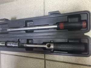 Б/в Ключ розвідний Yato 41741 01-200896447