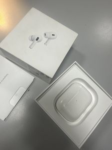 Б/в Навушники Apple airpods pro 2nd generation with magsafe charging case usb-c 01-200900199