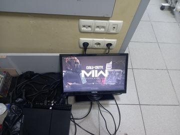 Б/у Игровая приставка Sony playstation 4 500gb 01-200902383