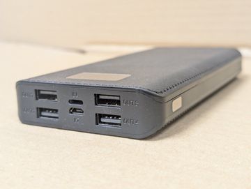 Б/в Повербанк Unk 20000 mah 01-200906356