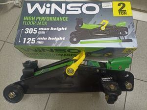 Б/в Домкрат Winso 2т 01-200924055