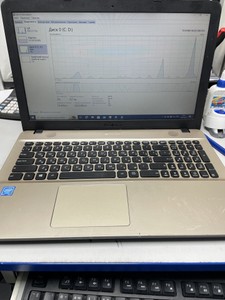 Б/у Ноутбук Asus 15/celeron n3060 ddr3/4gb ddr3/hdd 450 gb/*інтегрована 01-200933659