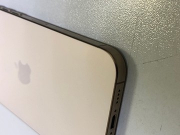 Б/в Мобільний телефон Apple iphone 16 pro max 256gb 01-200937693
