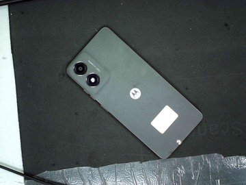 Б/в Мобільний телефон Motorola moto e14 4/64gb 01-200952372