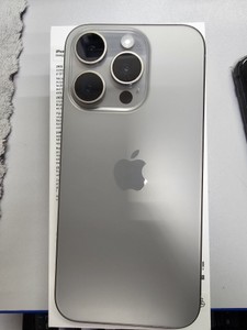 Б/в Мобільний телефон Apple iphone 15 pro 256gb 01-200952392