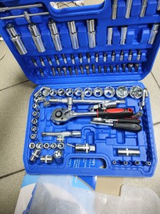 Б/в Набір автоінструментів Wrench Socket 108 шт 16-000276909
