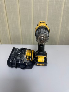 Б/в Шурупокрут Dewalt dcd710 1акб 1.3ah зп 01-200962741