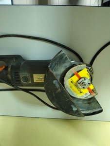 Б/у Шлифмашина угловая Енергомаш ушм-90181 01-200963608