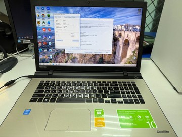 Б/у Ноутбук Toshiba 16/core i3 4005u ddr3/8gb ddr3/hdd *відсутній/ssd 250 gb/*інтегрована 01-200972514