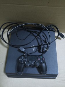 Б/в Ігрова приставка Sony playstation 4 pro 1tb 01-200984794