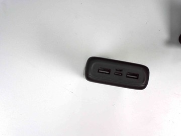 Б/у Повербанк Griffin gp-149-blk 20 000mah 01-200997989