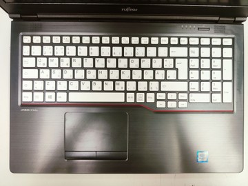 Б/в Ноутбук Fujitsu core i5 6200u ddr3/8gb ddr3/hdd *відсутній/ssd 512 gb/*інтегрована 01-200997960