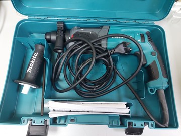 Б/в Перфоратор Makita hr2470 01-201008771