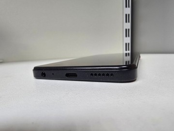 Б/в Мобільний телефон Zte blade a75 4/128gb 01-201048391
