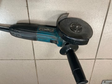 Б/в Кутова шліфмашина Makita ga5030 01-201052790