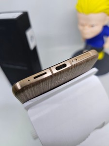 Б/в Мобільний телефон Motorola razr 60 ultra 16/512gb 01-201057652