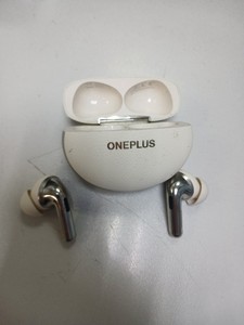 Б/в Навушники Oneplus buds pro 3 lunar radiance 01-201060007