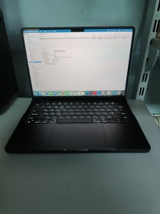 Б/в Ноутбук Apple macbook pro 14 a3112 apple m4/ ram 16gb/ssd 512gb/ 10cpu/10gpu 01-201082349