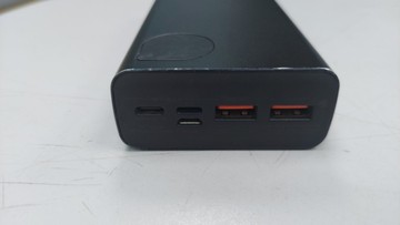Б/у Повербанк Baseus adaman metal digital display 20000mah 22.5w ppadm20s 01-201085907