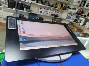 Б/в Графічний планшет Wacom cintiq 24 pro dtk-2420 01-200903691