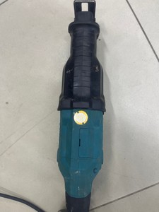 Б/у Сабельная пила Makita jr3051tk 01-201106319