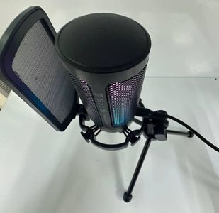 01-200527300: Fifine ampligame a6v