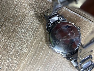 01-200481401: Casio she-3058