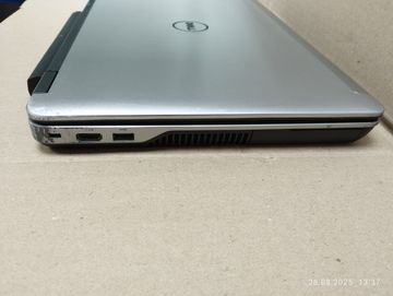 01-200607806: Dell 13/core i5 4310m ddr3/8gb ddr3/hdd *відсутній/ssd 250 gb/*інтегрована