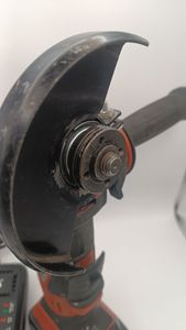 01-200609300: Yato yt-82828 1акб зп