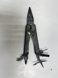 01-200628751: Leatherman wave plus