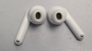 01-200623445: Oppo enco air2 pro