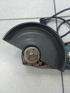 01-200636518: Makita ga9020