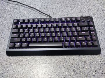 01-200632617: Razer blackwidow v4 75%