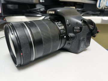 Б/у Фотоаппарат Canon eos 600d / efs 18-135 1:3.5-5.6 is 01-200738419