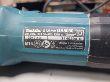 01-200742855: Makita ga5030