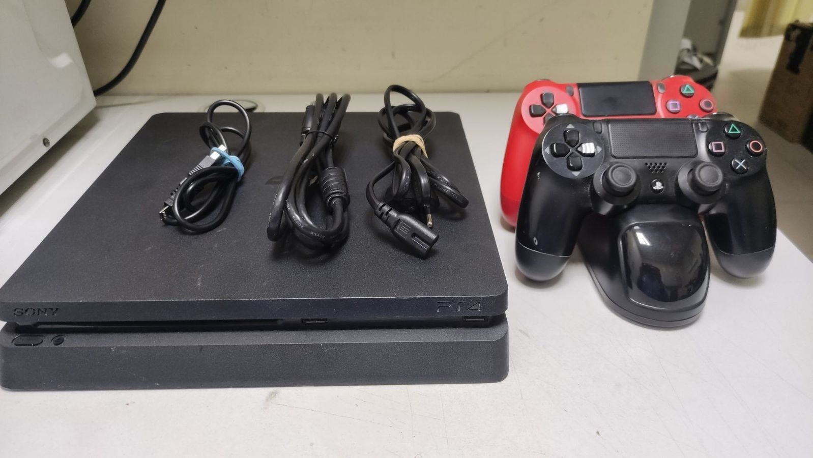 playstation 4 slim 1tb