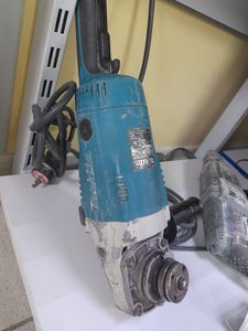 Б/в Кутова шліфмашина Makita ga9020s 01-200790483